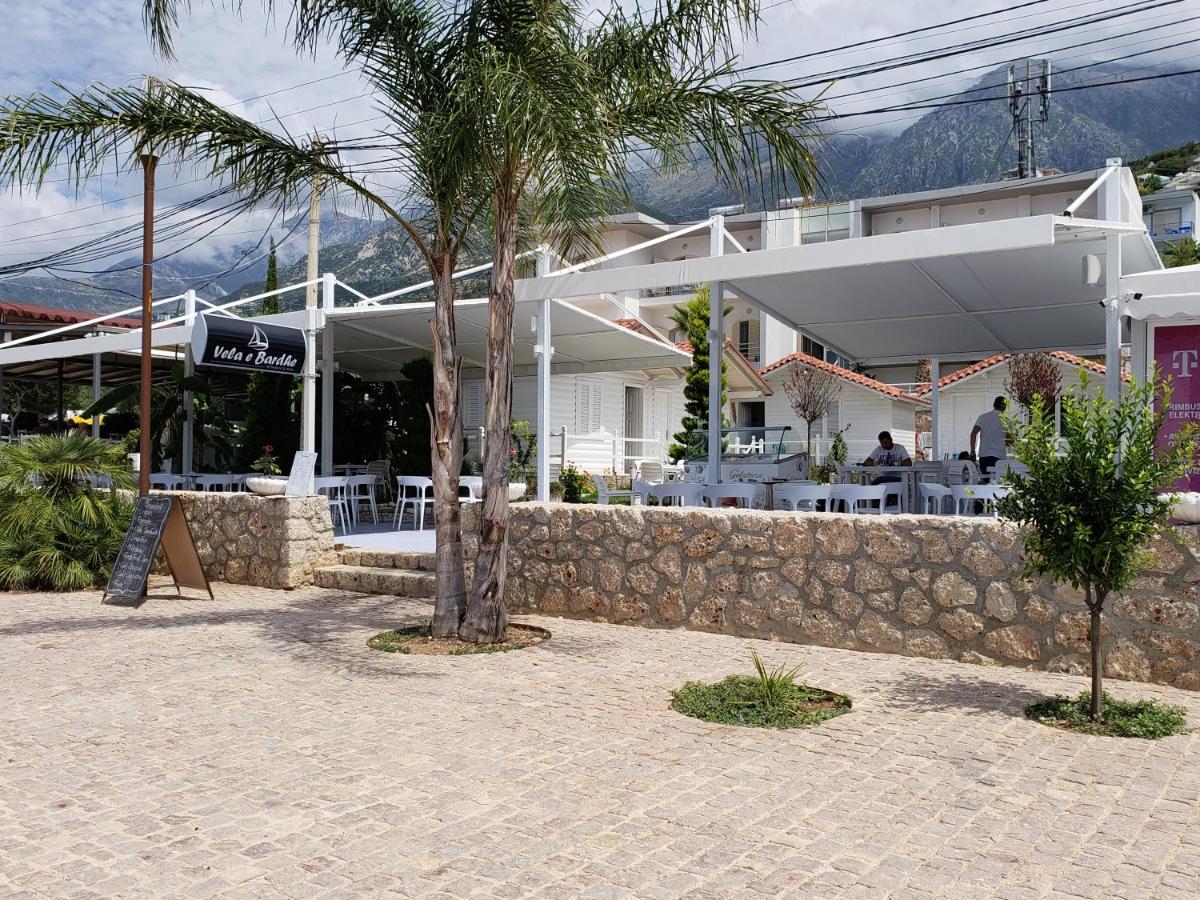 Villa Vela E Bardhe Dhërmi Exterior foto